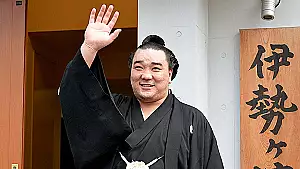 doliu-in-sport-akebono-primul-mare-campion-de-sumo-nascut-in-strainatate-a-murit-la-varsta-de-54-de-ani-barbatul-era-renumit-si-datorita-fizicului-sau-impunator.webp