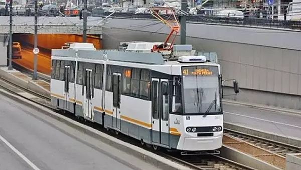 100 de tramvaie noi vor circula curand in Bucuresti. 840 de milioane de lei - valoarea contractului de achizitie