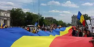 25 de ani de la proclamarea independentei Republicii Moldova. Evenimentele de sambata, umbrite de iminenta protestelor