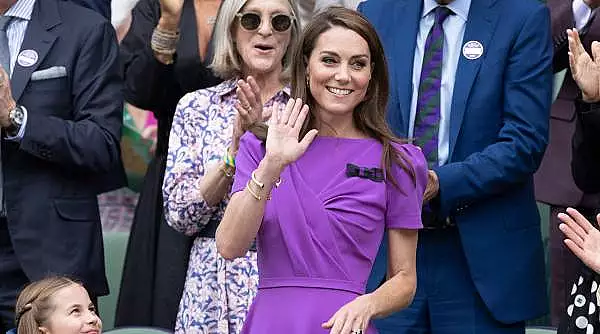 A doua aparitie in public a printesei Kate, dupa diagnosticul de cancer. A fost primita cu aplauze la Wimbledon 