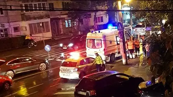Accident grav pe o trecere de pietoni din centrul Timisoarei. Un barbat, trantit pe asfalt de o masina