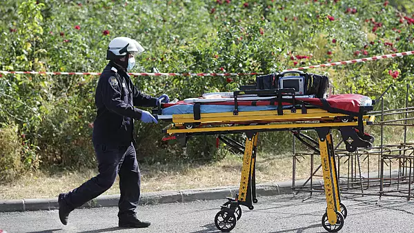 Accident groaznic pe un santier de constructii. Un om a murit, iar un altul a fost grav ranit