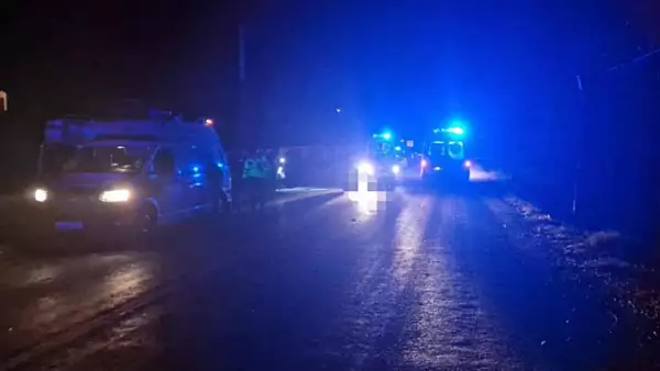 Accident mortal la Vidra, judetul Vrancea: Barbat de 68 de ani, ucis de o ambulanta pe DN2 - Trafic oprit