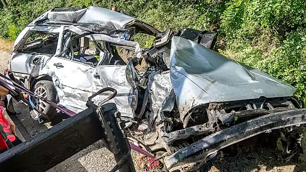 Accident rutier extrem de grav. Doi tineri romani de 20 de ani au murit in Ungaria