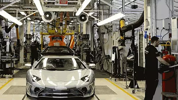 Acord istoric la Lamborghini: Angajatii de la gigantul italian al masinilor de lux vor lucra doar 4 zile pe saptamana, pe aceleasi salarii