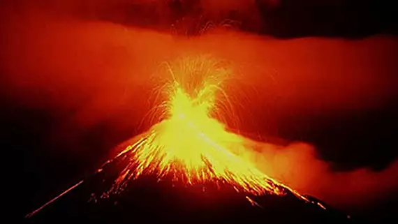 Activitate vulcanica intensa pe Glob! Ce spun expertii