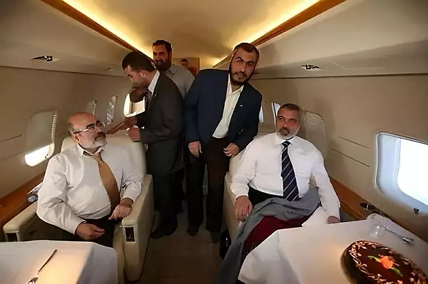 Adevarul din spatele imaginilor care ii arata pe liderii Hamas traind vieti luxoase. Controversa legata de AI