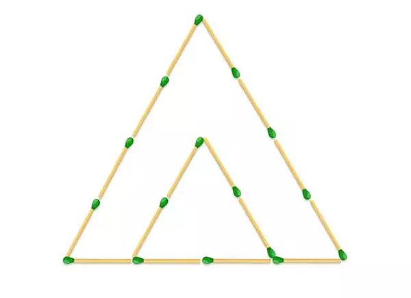 Ai o minte sclipitoare? Muta 2 bete de chibrit pentru a forma trei triunghiuri. Doar cei cu IQ ridicat reusesc in mai putin de 12 secunde