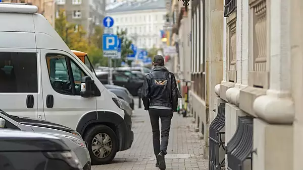 Ai parcat neregulamentar? Iata ce obligatii si ce consecinte suporti daca nu respecti legea