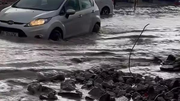 Alerta de inundati in jumatate din tara! Ploile torentiale si viiturile rapide iau locul temperaturilor record. Prognoza ANM