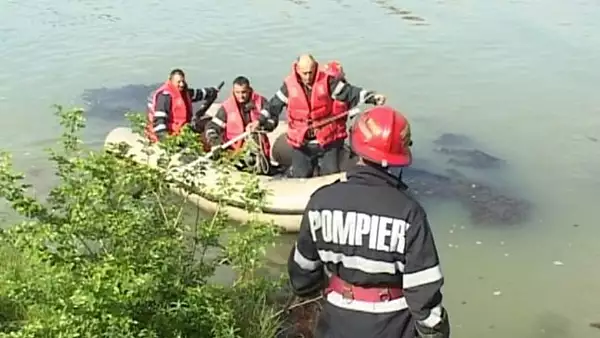 Alerta in Delta Dunarii! Doua persoane s-au rasturnat cu barca pe Lacul Isac - Interventie de urgenta