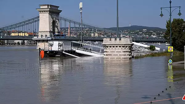 Alerta la granitele tarii: Viitura din Ungaria se apropie de noi