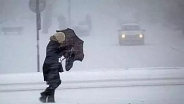 Alerta meteo! Cod galben de vant puternic in doua judete. Care sunt zonele afectate