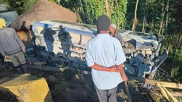 Alunecare de teren devastatoare. Peste 100 de morti in Papua Noua Guinee, bilant neoficial - VIDEO