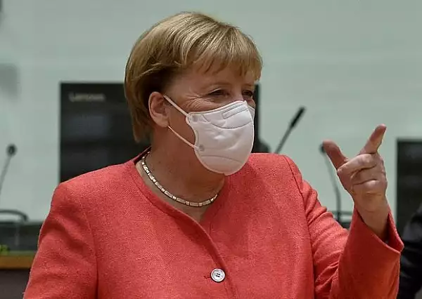 Angela Merkel, apel catre germani, dupa ce un tribunal din Berlin a anulat restrictiile pe timpul noptii: „Va rog, pe cat posibil, sa ramaneti acasa”