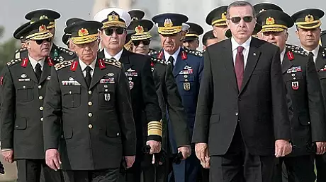 Armata Turciei, "garantul Constitutiei", are o lunga istorie a loviturilor de stat