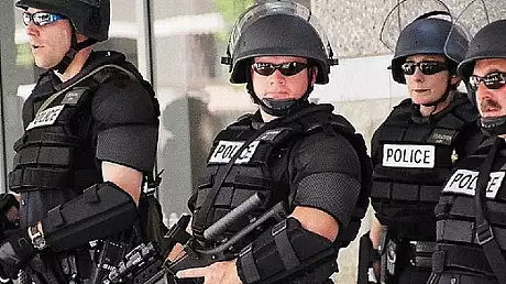Atac armat in SUA! Mai multi ofiteri de politie au fost impuscati 