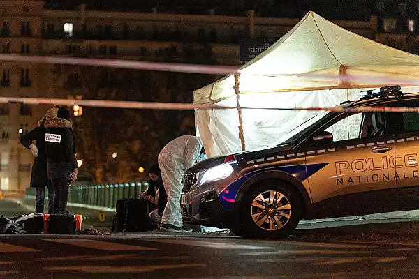 Atac langa Turnul Eiffel: Mama atacatorului s-a plans de el politiei inca din octombrie