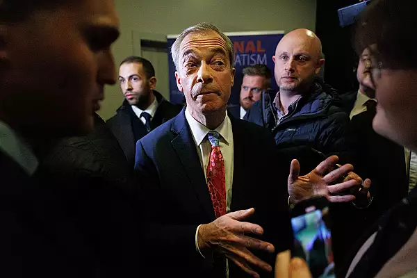 Autoritatile din Bruxelles au interzis o conferinta a extremistilor europeni, cu Viktor Orban si Nigel Farage printre vorbitori