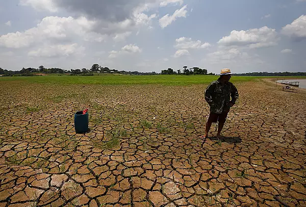 Autoritatile energetice din Brazilia aproba revenirea la ora de vara, in contextul secetei