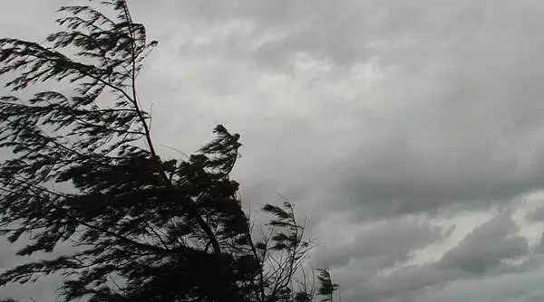 Avertizare meteo imediata de vreme rea, in Bucuresti si Ilfov. ANM a emis cod portocaliu de ploi si vijelii