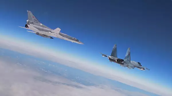 Avion militar rusesc, prabusit in Marea Neagra. Ar fi fost lovit chiar de fortele rusesti - VIDEO