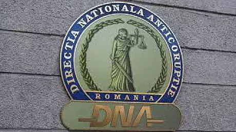 Avocatul Ion Predonu, trimis in judecata de DNA dupa ce a fost prins primind 1.000 de euro