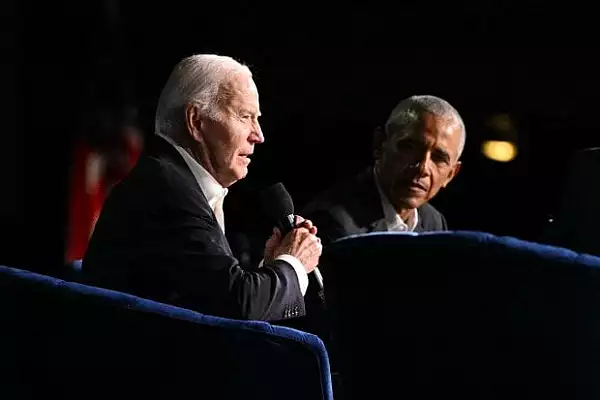 Barack Obama le spune aliatilor sai ca Joe Biden ar trebui sa-si reconsidere candidatura la Casa Alba, scrie The Washington Post