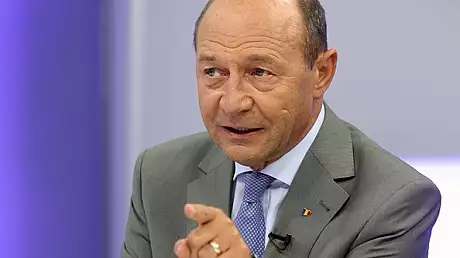 Basescu, despre retinerea lui Olteanu: Un trofeu major pentru DNA