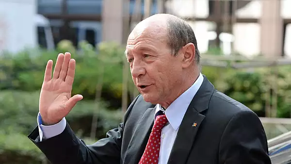 Basescu, mesaj ferm pentru Geoana: Nu are ce cauta in functia de presedinte al Romaniei. Intrebarea la care e provocat sa raspunda adjunctul NATO
