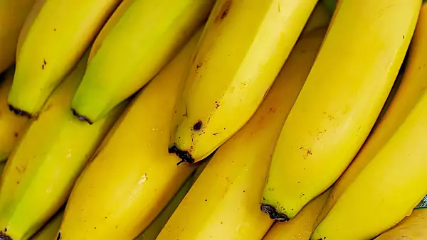 Beneficiile fainii din coji de banane: O noua descoperire in nutritie