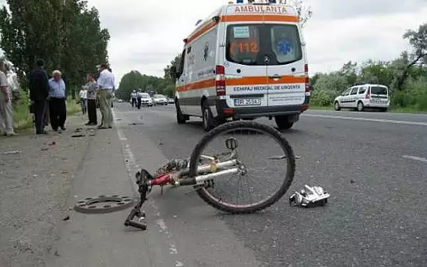 Biciclist accidentat mortal de o masina condusa de
un preot, in judetul Braila