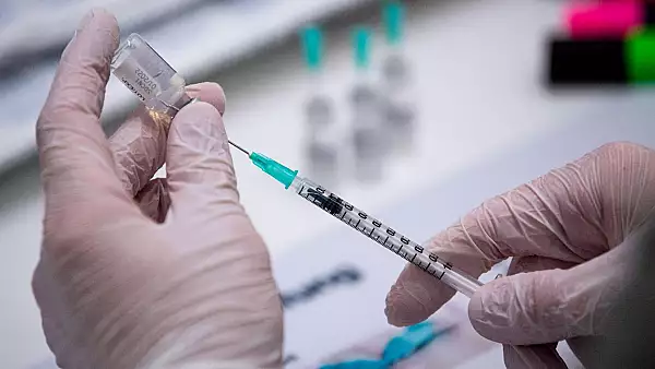 bilant-vaccinare-25-ianuarie-cati-romani-au-facut-prima-doza-doar-6-reactii-adverse-raportate.webp
