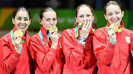 BREAKING NEWS: Primele medalii pentru Romania la Rio. AUR OLIMPIC pentru echipa feminina de spada: a zdrobit China 