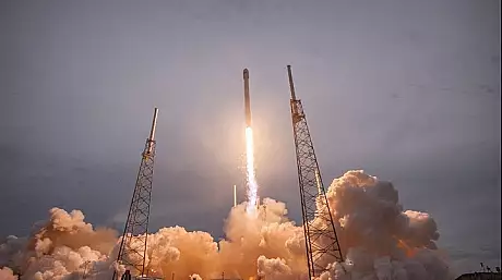 Cat ar trebui sa plateasca SpaceX pentru distrugerea satelitului Facebook