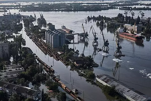  ,,Cel mai mare dezastru ecologic de la Cernobil": impactul pentru generatii al distrugerii barajului peste Nipru 