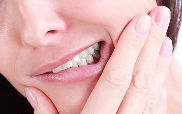Cele mai bune leacuri babesti pentru durerile de dinti