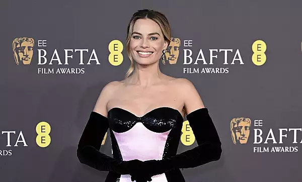 Cele mai frumoase tinute de la Premiile BAFTA 2024. Margot Robbie, ,,Barbie" si pe covorul rosu