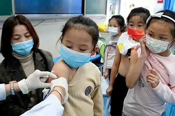 China vrea sa vaccineze anti-COVID 160 de milioane de copii, pana la sfarsitul anului