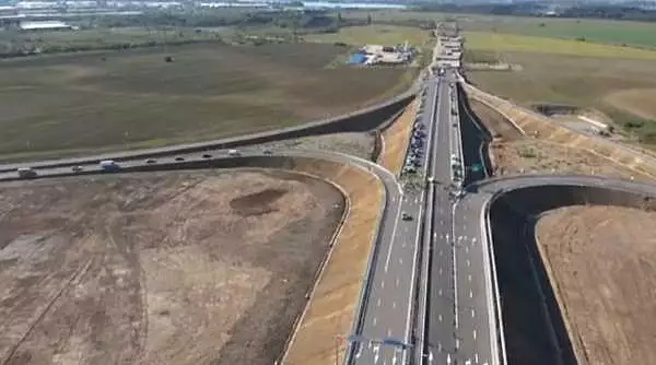 Circulatia din sudul Capitalei pana la Constanta se va face pe autostrada. S-a deschis legatura dintre A0 si A2