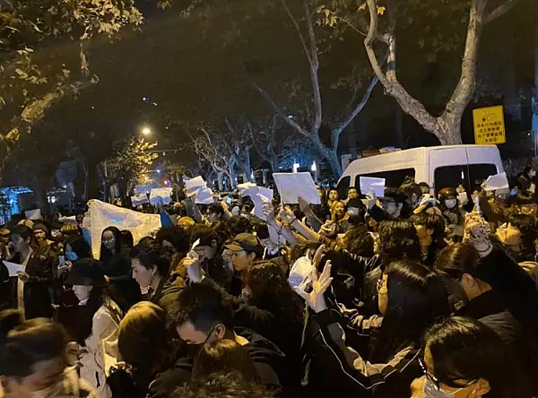 Colile albe, simbolul sfidarii regimului de la Beijing: ,,Veti plati pentru ce ati facut"