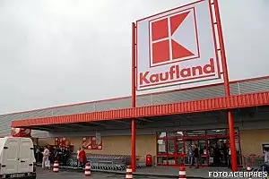 Concedieri la Kaufland, Auchan si Carrefour 