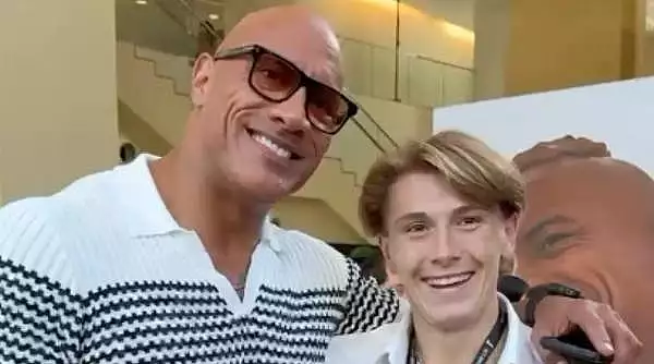 Cum a inspirat Dwayne ,,The Rock" Johnson un fan sa slabeasca peste 25 de kilograme. Momentul a fost emotionant