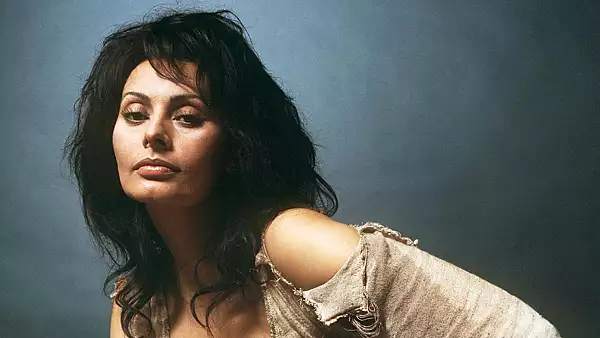 cum-arata-sophia-loren-la-90-de-ani-legendara-actrita-schimba-azi-prefixul-fotovideo.webp