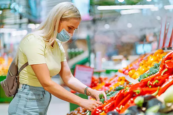 Cum evitam toxiinfectiile alimentare vara? Canicula poate afecta calitatea mancarii