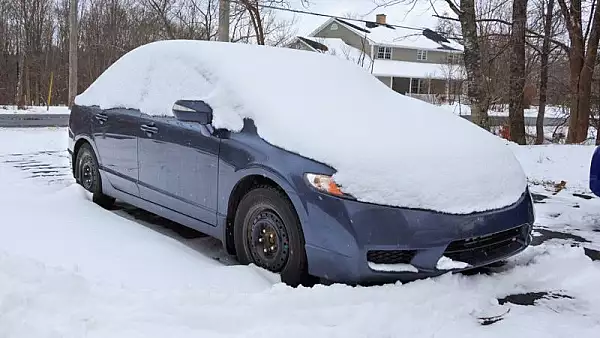 Cum iti pregatesti masina pentru iarna, in Romania: asa scapi de stres cu autoturismul in sezonul rece