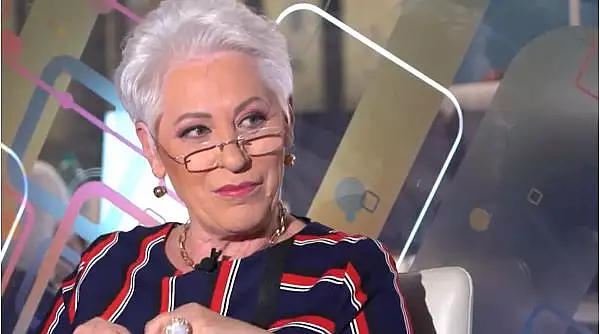 Cum sa nu ne pierdem increderea in noi, atunci cand suntem jigniti. Lidia Fecioru: "Sunt oameni care nu se uita in oglinda retrovizoare"