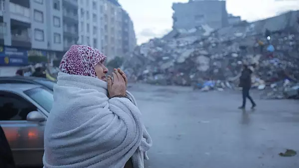 Cutremur in Turcia si Siria | Un nou seism, cu magnitudinea de 5,7. Bilant actualizat: cel putin 5000 de oameni au murit. O fetita de cativa ani a fost salvata,
