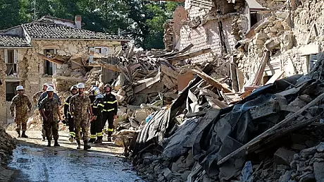 Cutremurul devastator din Italia. Bilant tragic: 291 de morti. MAE: 11 romani au murit UPDATE