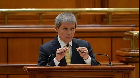 Dacian Ciolos, la raport in Parlament. Premierul va prezenta situatia economica
